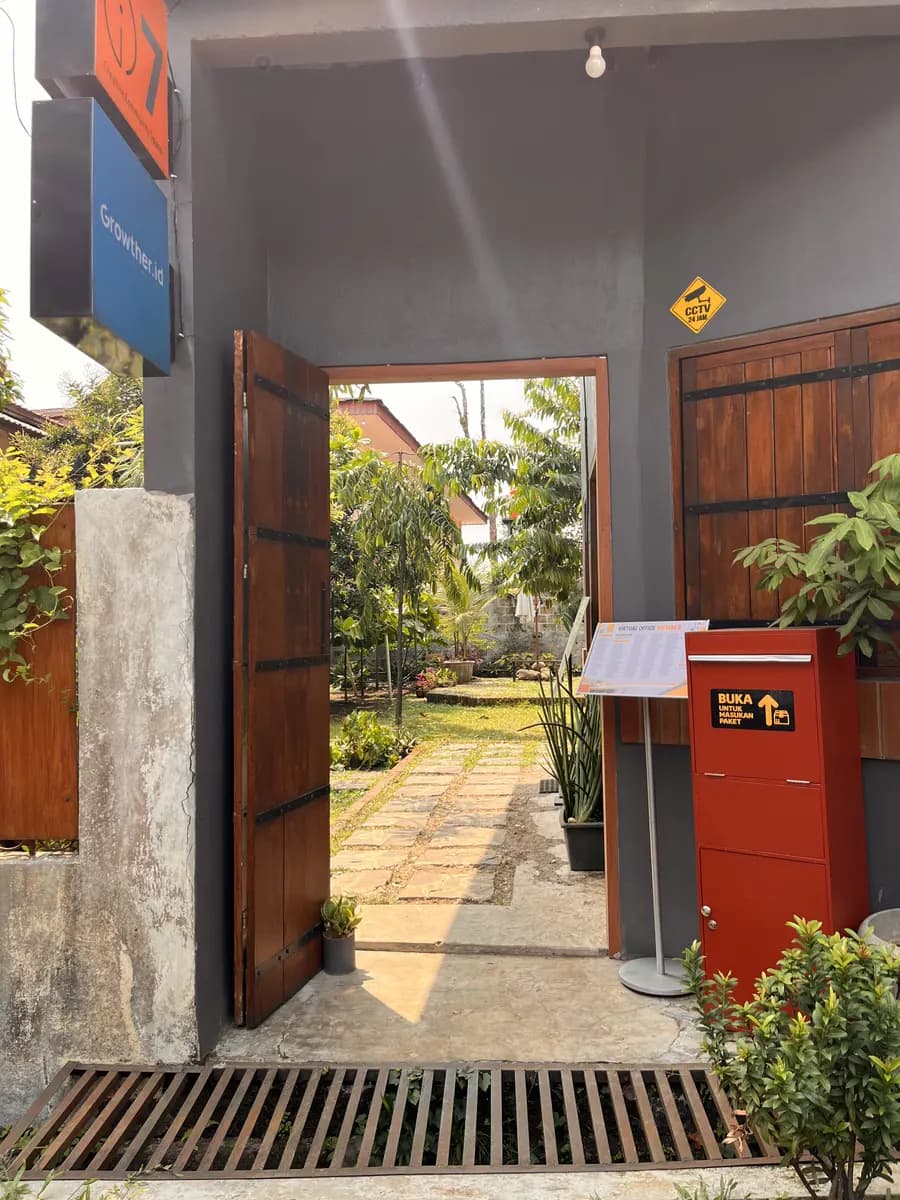 Pintu masuk